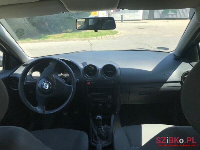 2005' SEAT Ibiza photo #4