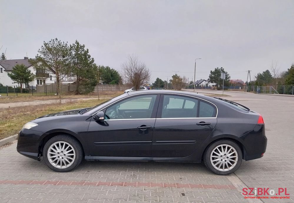 2007' Renault Laguna photo #2