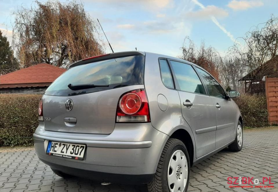 2007' Volkswagen Polo photo #6