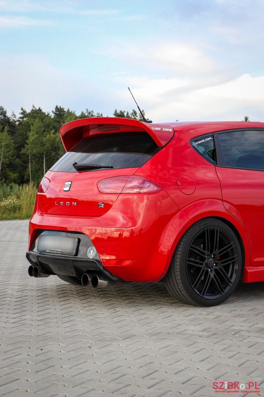 2012' SEAT Leon photo #5