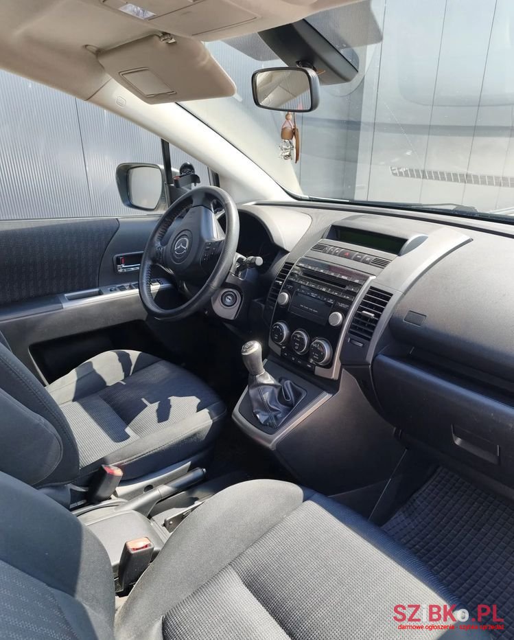 2010' Mazda 5 2.0 Exclusive photo #6
