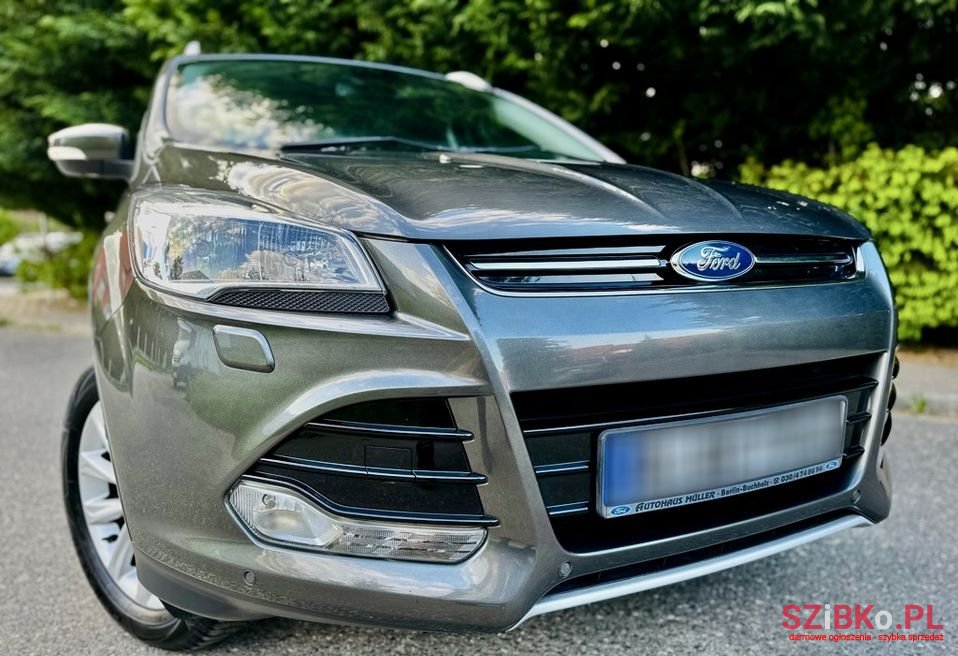 2015' Ford Kuga photo #1