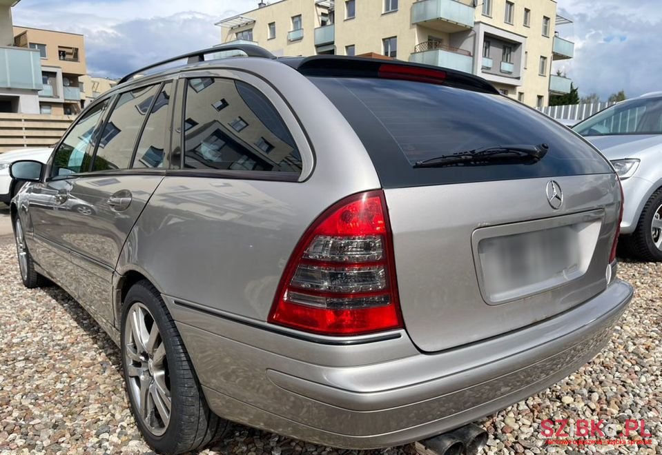 2003' Mercedes-Benz C-Class photo #4