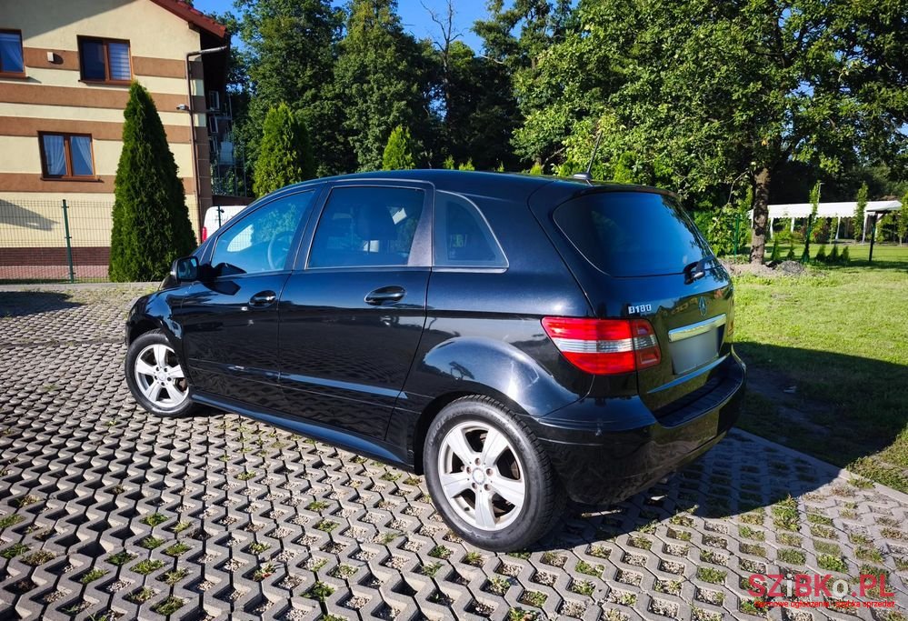 2010' Mercedes-Benz B-Class photo #5