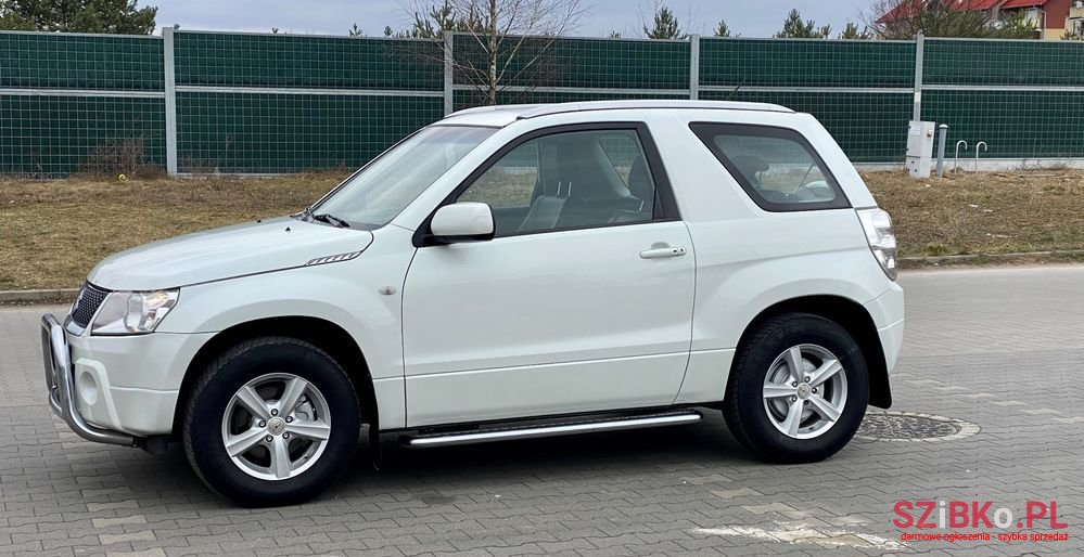 2007' Suzuki Grand Vitara photo #2