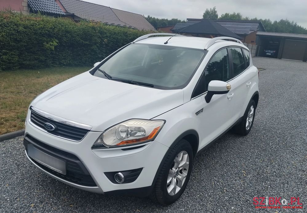2010' Ford Kuga 2.5 Titanium photo #4