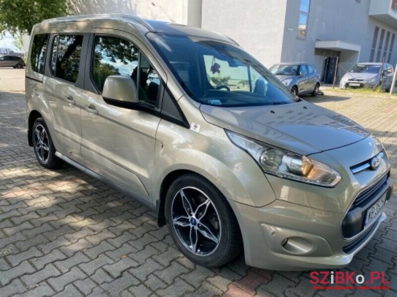 2015' Ford Torneo photo #3