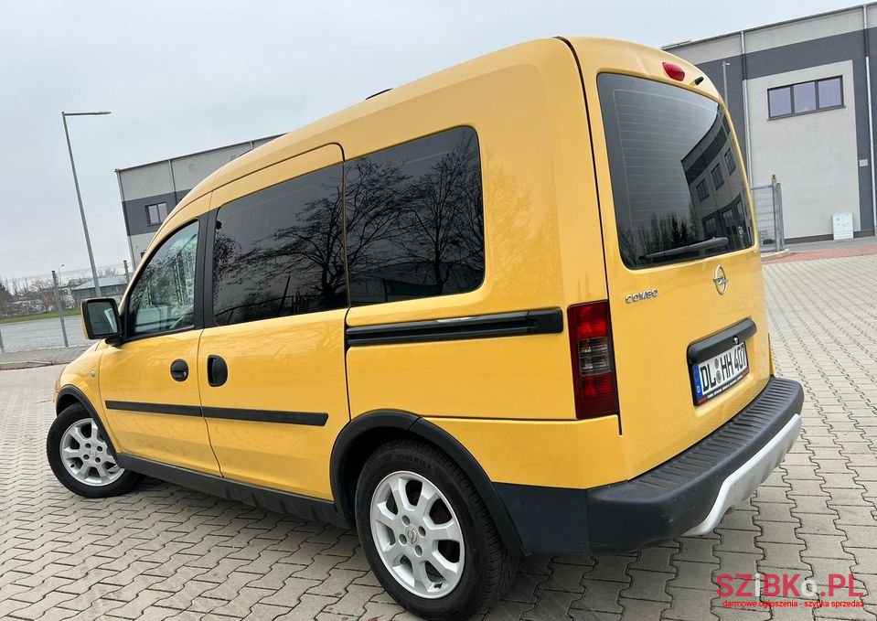 2006' Opel Combo photo #2