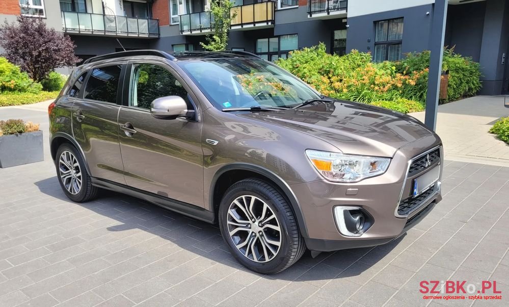 2016' Mitsubishi ASX photo #3