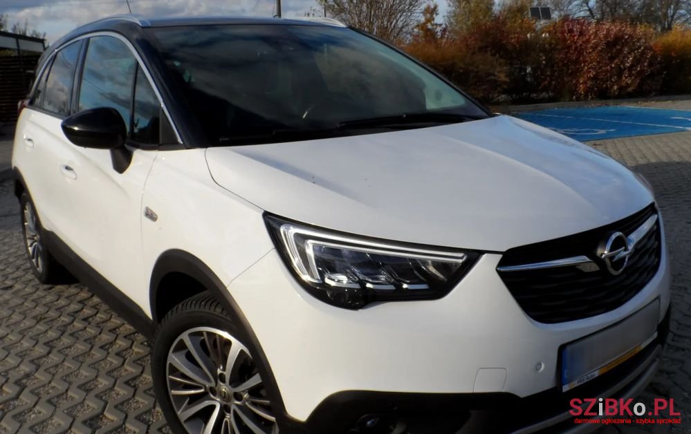 2017' Opel Crossland X photo #2