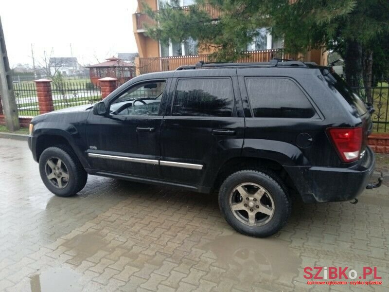 2006' Jeep Grand Cherokee photo #4