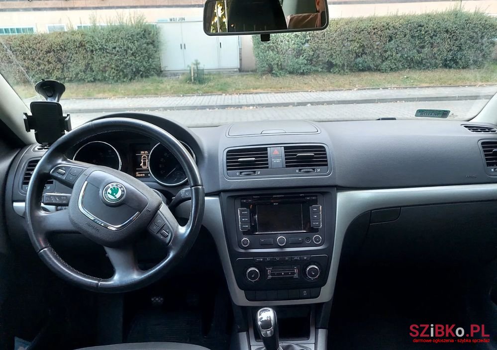 2011' Skoda Yeti 1.4 Tsi Active photo #5