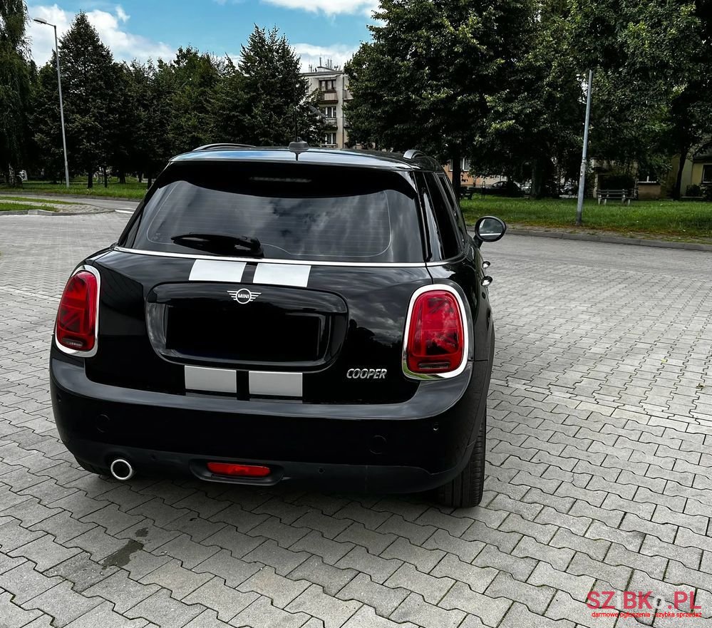 2019' MINI Cooper photo #4