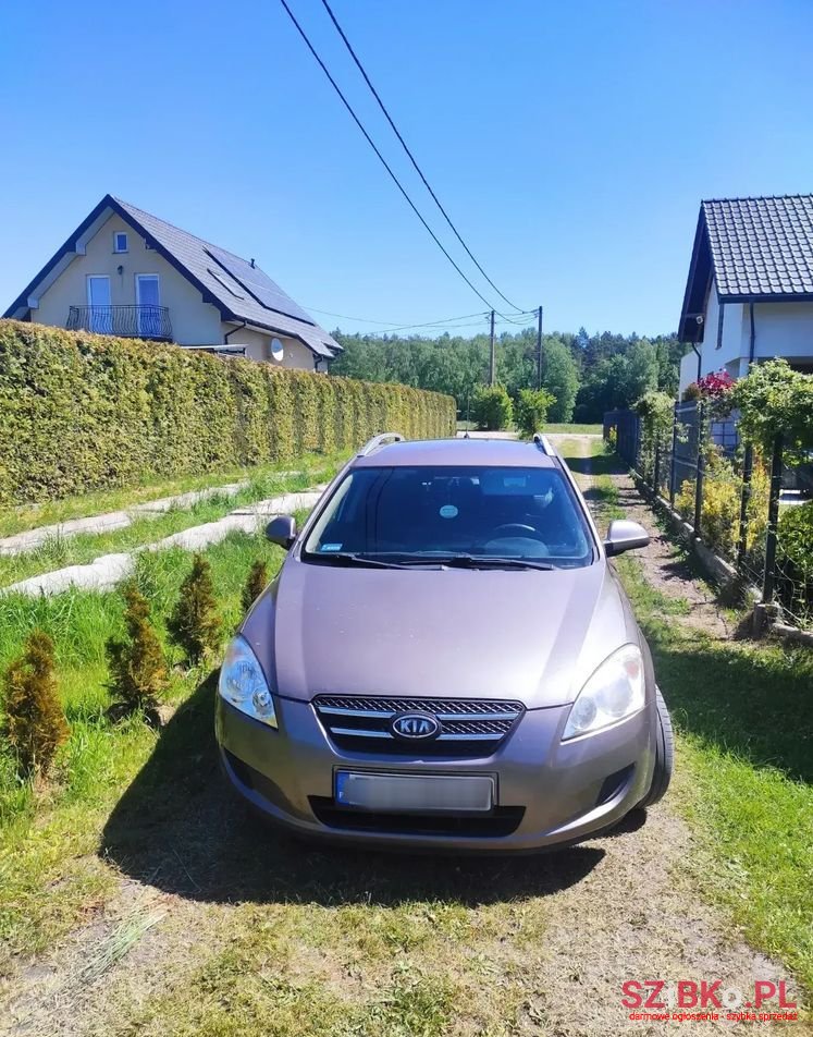 2008' Kia Ceed photo #1