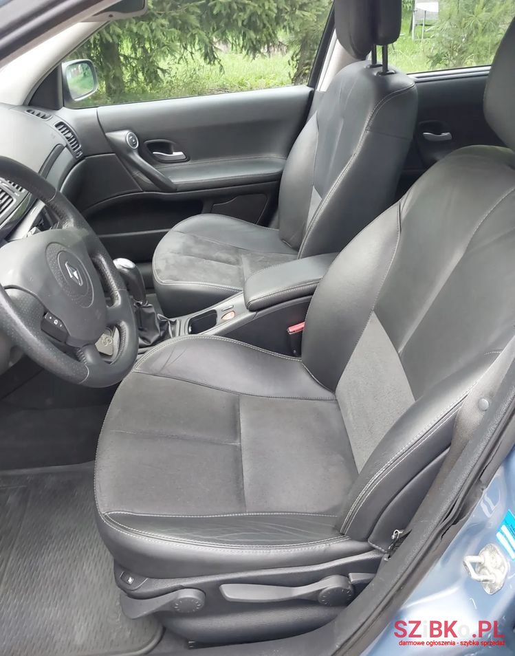 2007' Renault Laguna photo #6