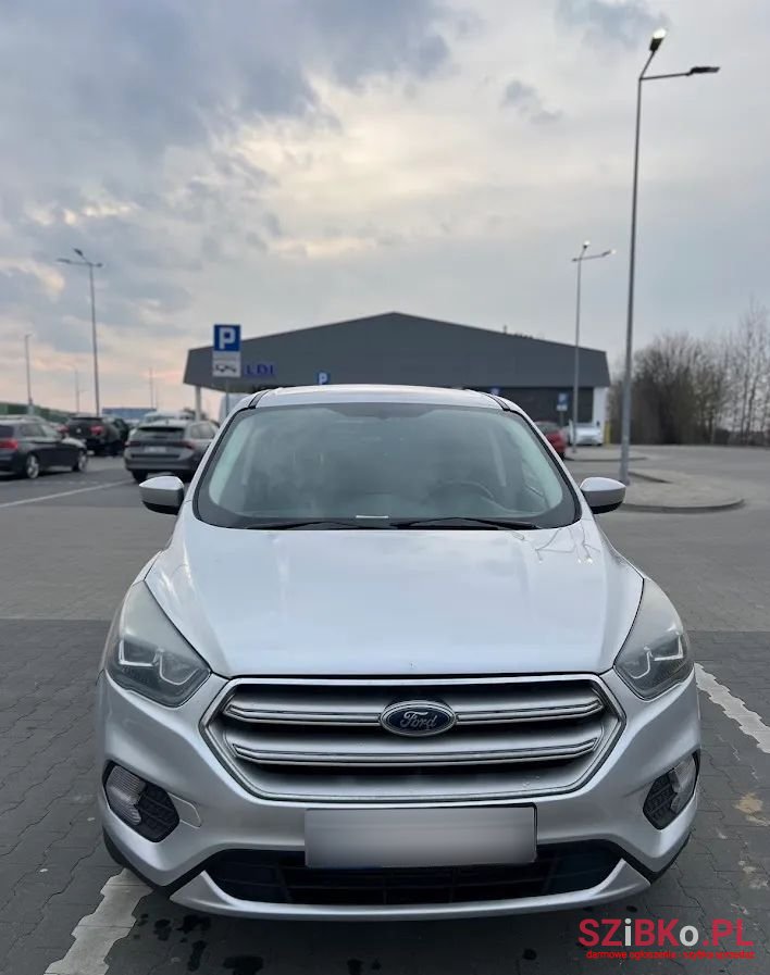 2017' Ford Escape photo #2