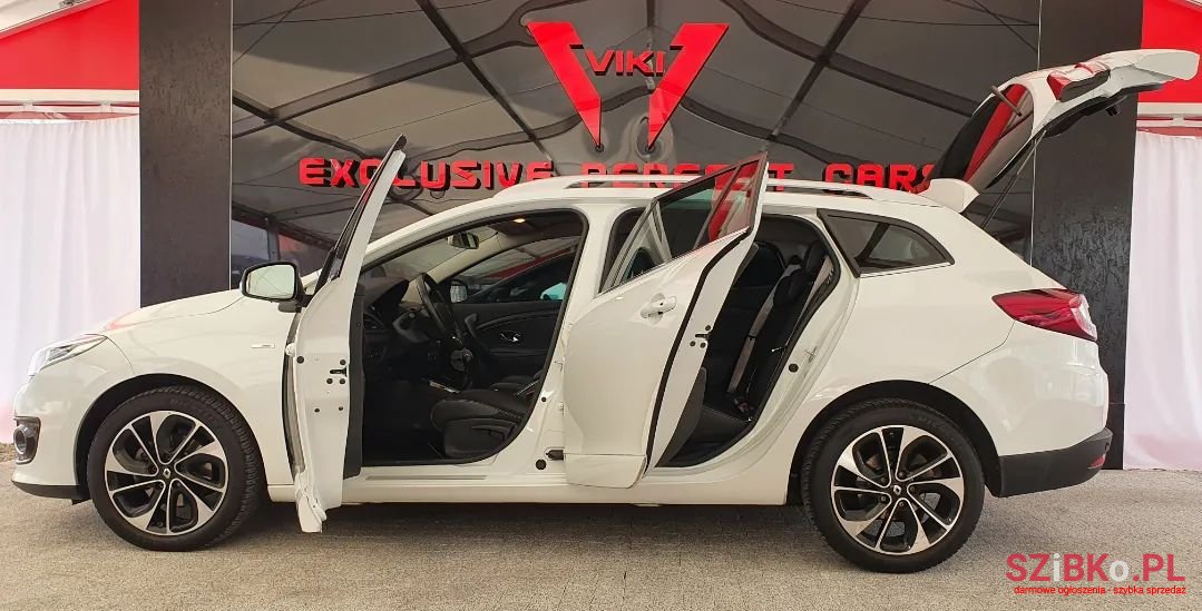 2014' Renault Megane photo #4