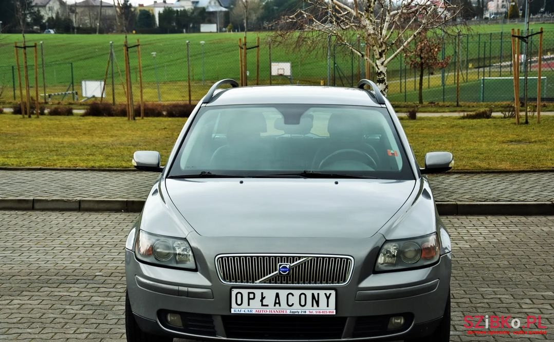 2005' Volvo V50 photo #3