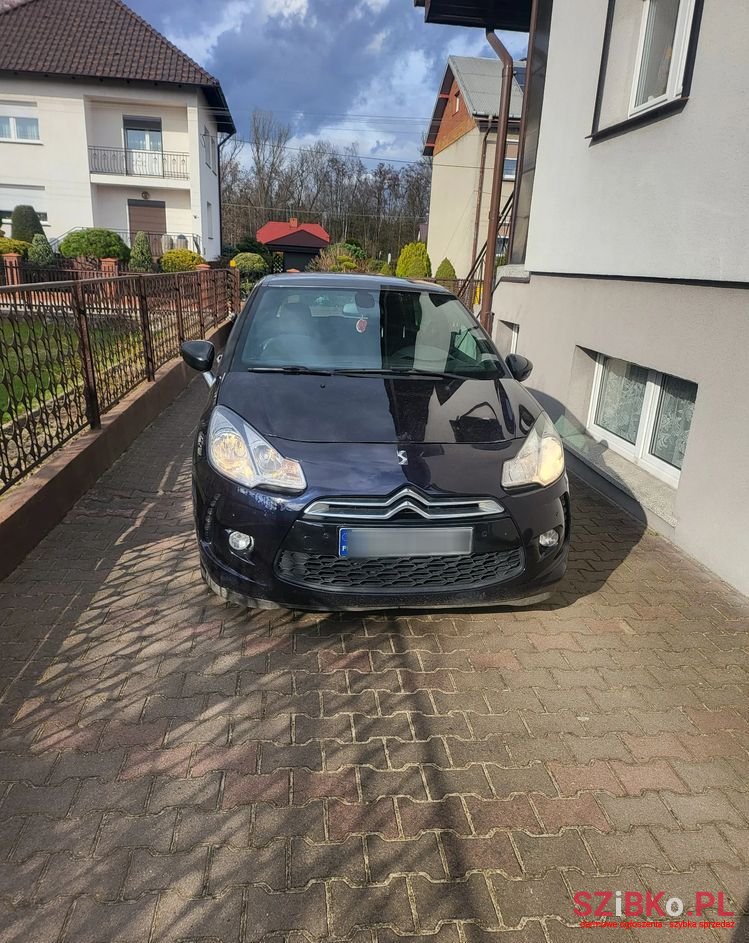 2013' Citroen DS3 1.6 E-Hdi Sochic photo #1