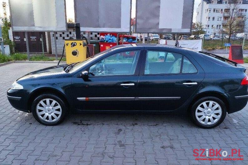 2002' Renault Laguna photo #1