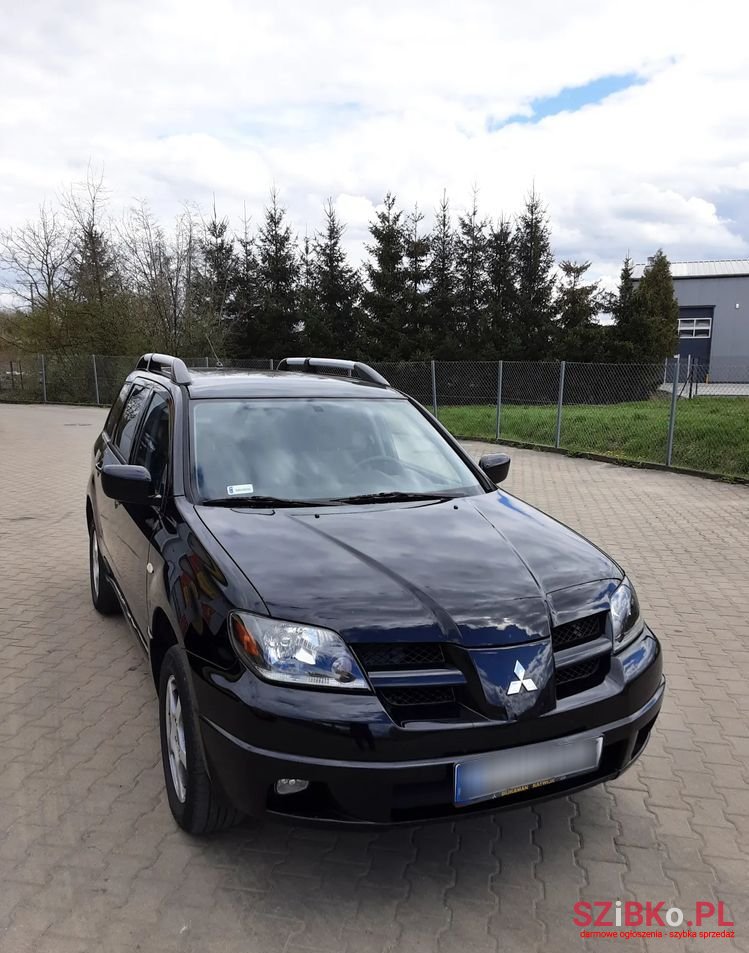 2004' Mitsubishi Outlander 2.0 Comfort 4Wd photo #1