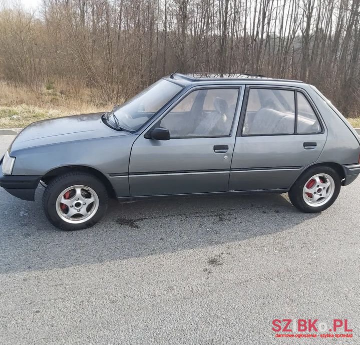 1991' Peugeot 205 photo #3