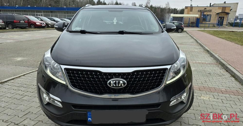 2011' Kia Sportage photo #3