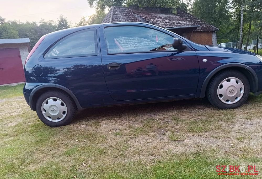 2004' Opel Corsa 1.0 12V Cosmo photo #4