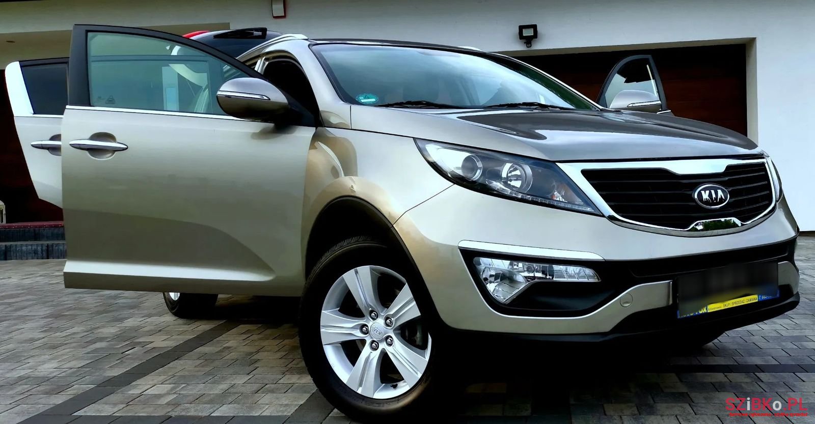 2011' Kia Sportage photo #2