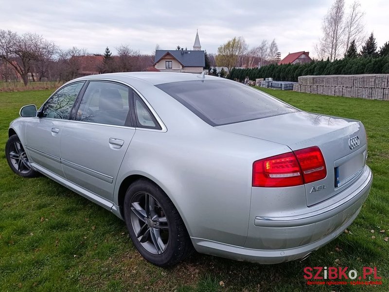 2007' Audi A8 photo #4