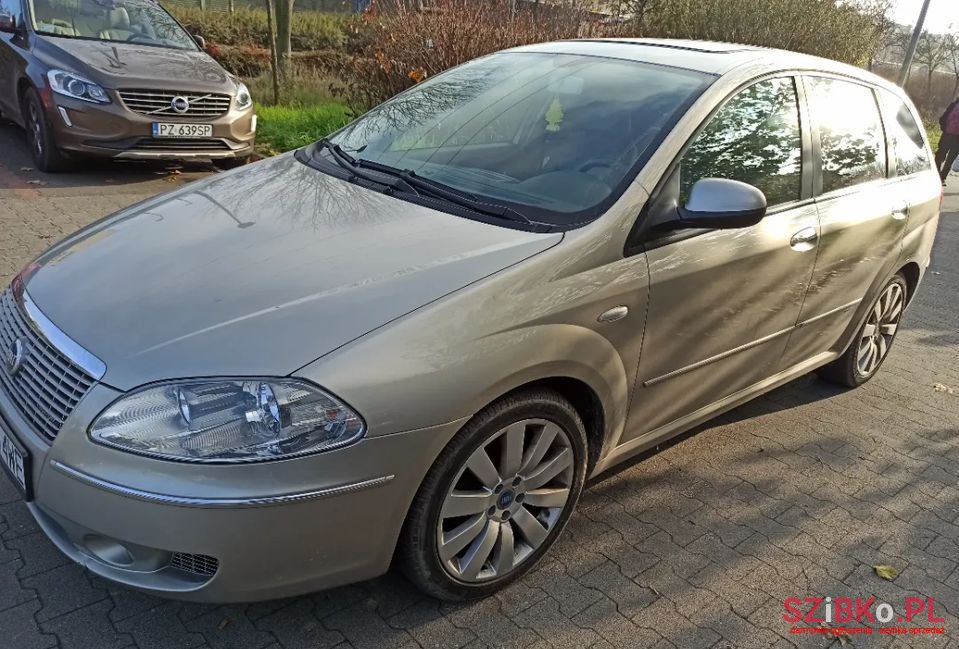 2007' Fiat Croma photo #1