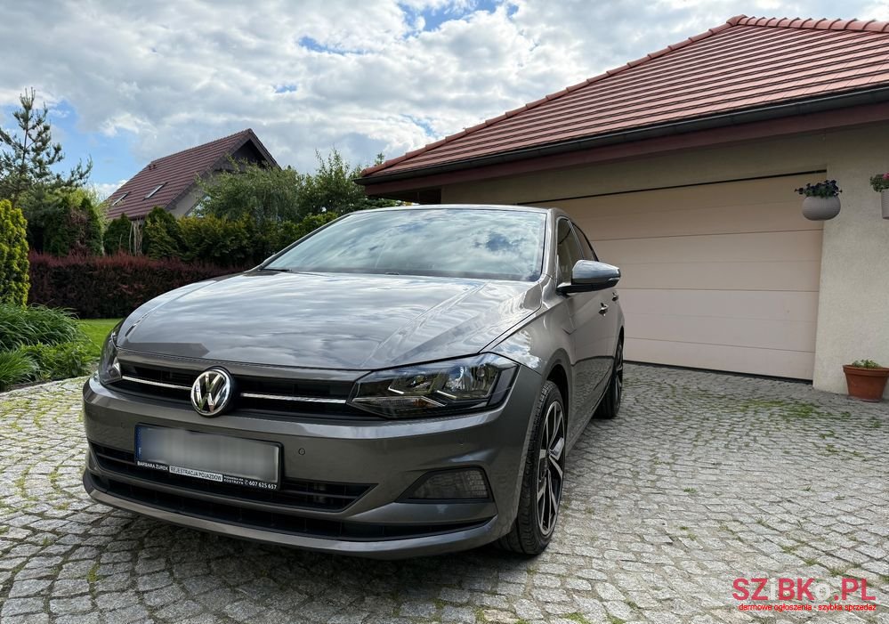 2019' Volkswagen Polo photo #3
