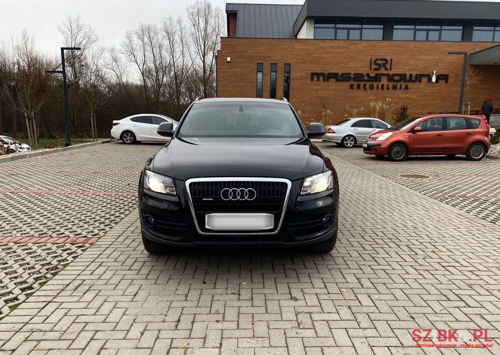 2009' Audi Q5 S Tronic photo #2