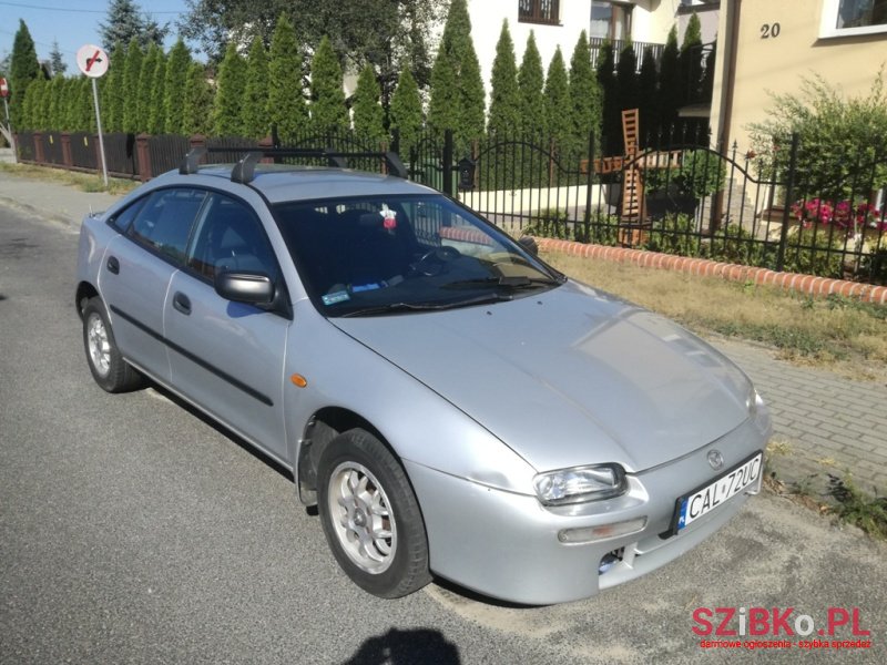 1998' Mazda 323 323F BA photo #3