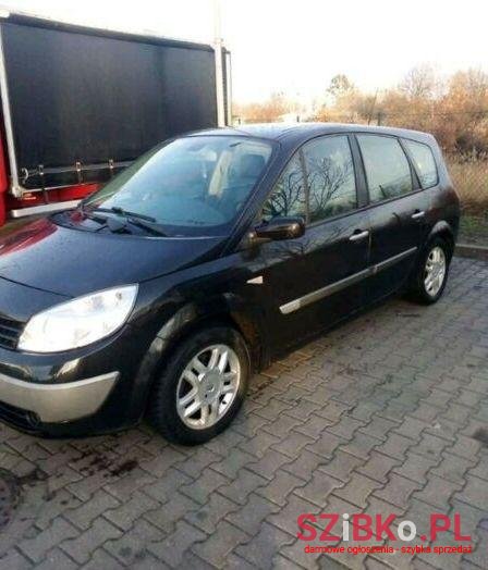 2005' Renault Scenic photo #1