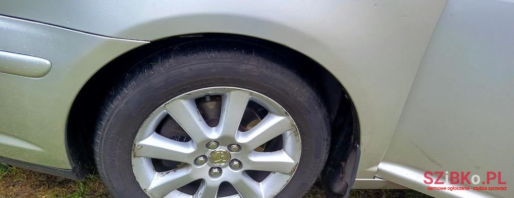 2006' Toyota Avensis 1.8 Vvt-I Luna photo #5