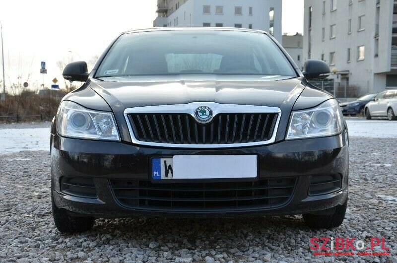 2011' Skoda Octavia photo #1