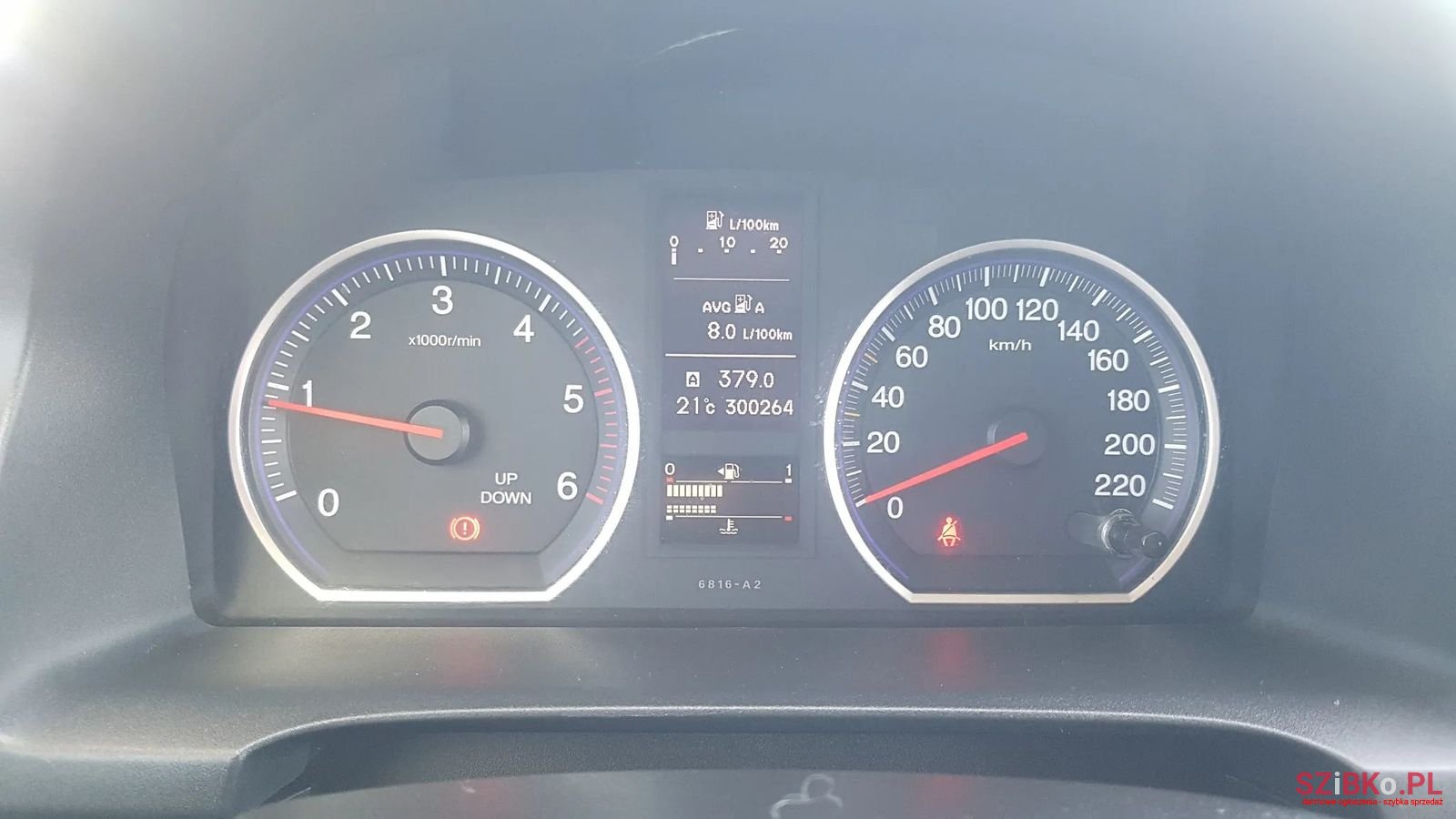 2010' Honda CR-V photo #5