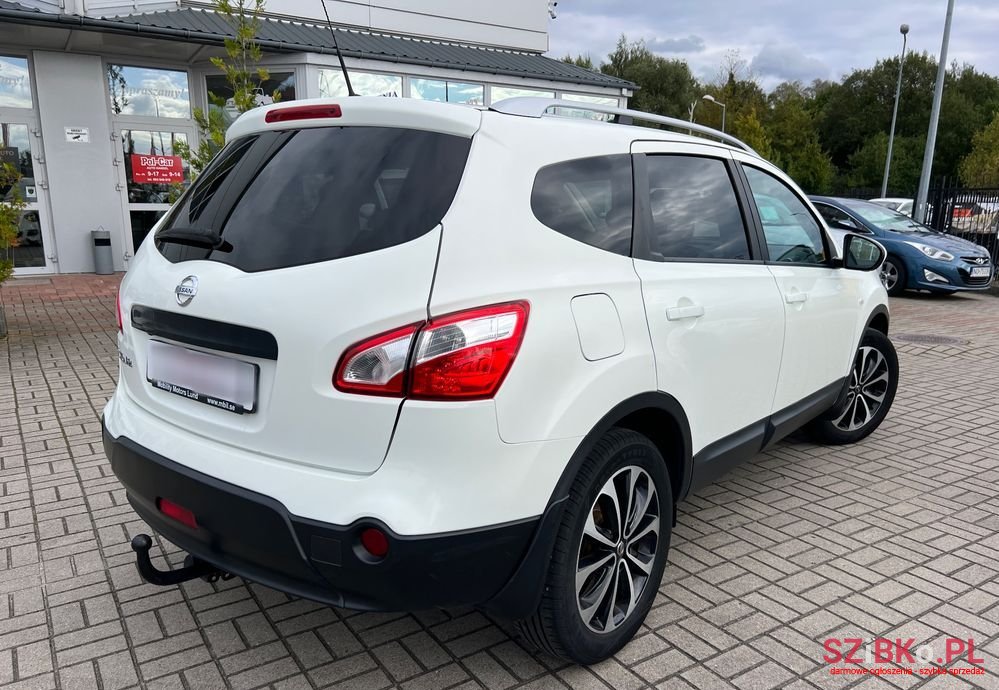 2012' Nissan Qashqai 2.0 Tekna photo #2