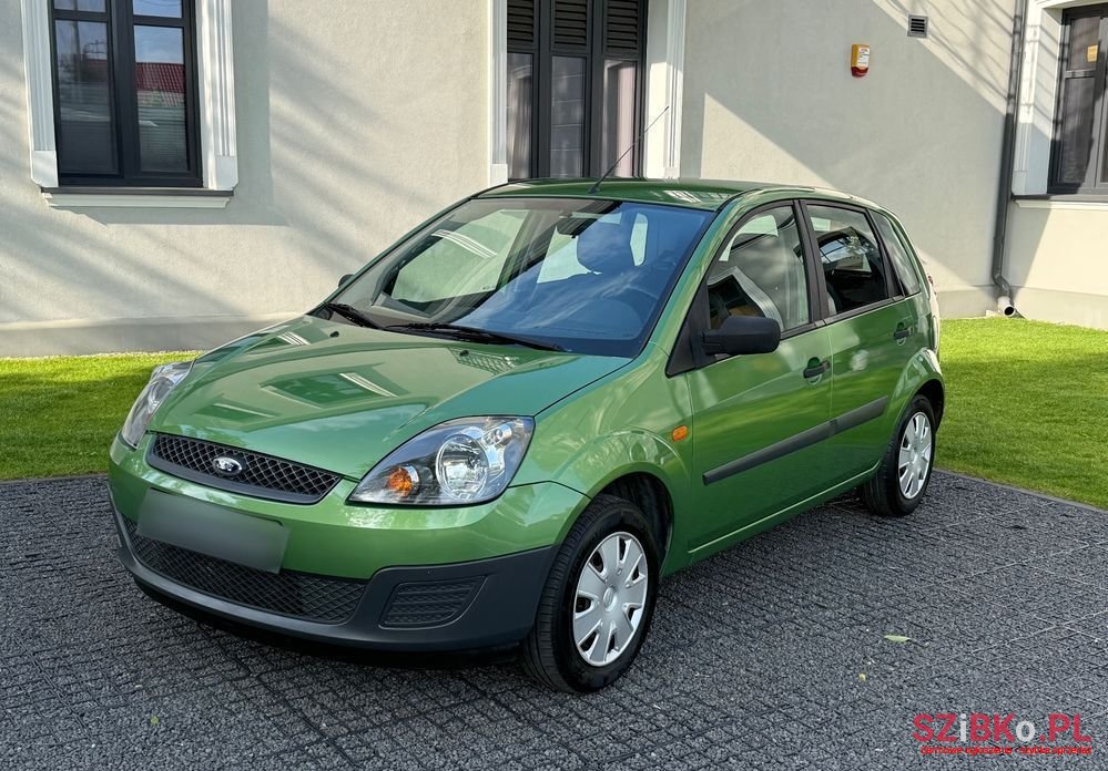 2005' Ford Fiesta 1.4 Trend photo #1