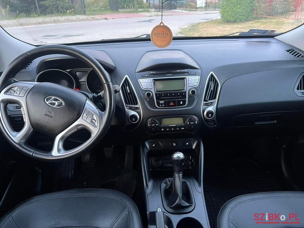 2010' Hyundai ix35 photo #6