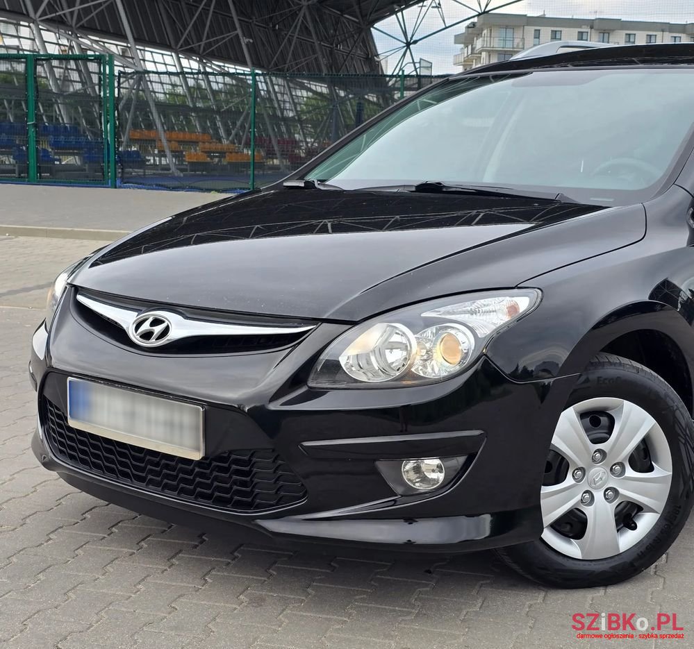 2012' Hyundai i30 Cw photo #5