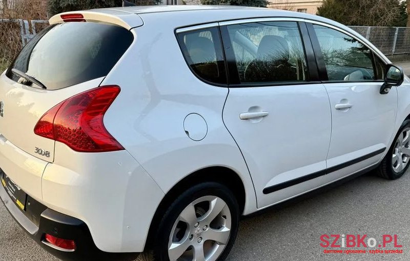 2012' Peugeot 3008 1.6 Premium photo #5