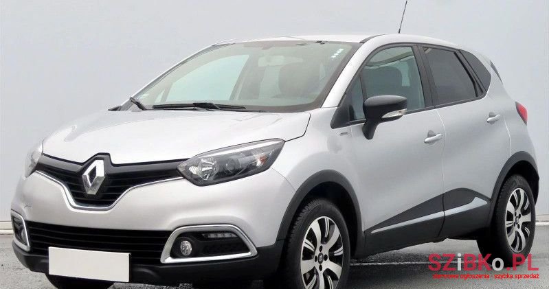 2016' Renault Captur photo #1