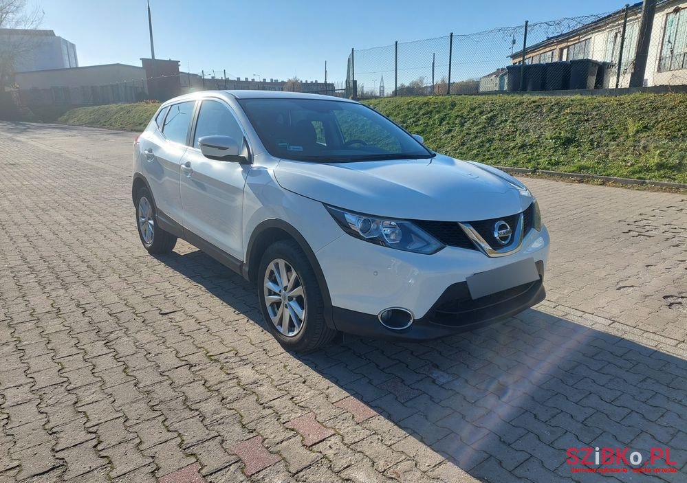 2016' Nissan Qashqai 1.2 Dig-T Acenta photo #2