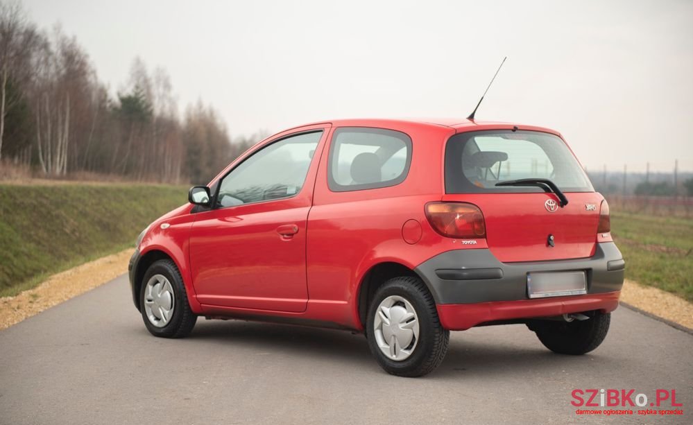 2004' Toyota Yaris 1.0 Base photo #5