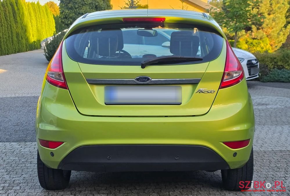 2009' Ford Fiesta 1.25 Titanium photo #6