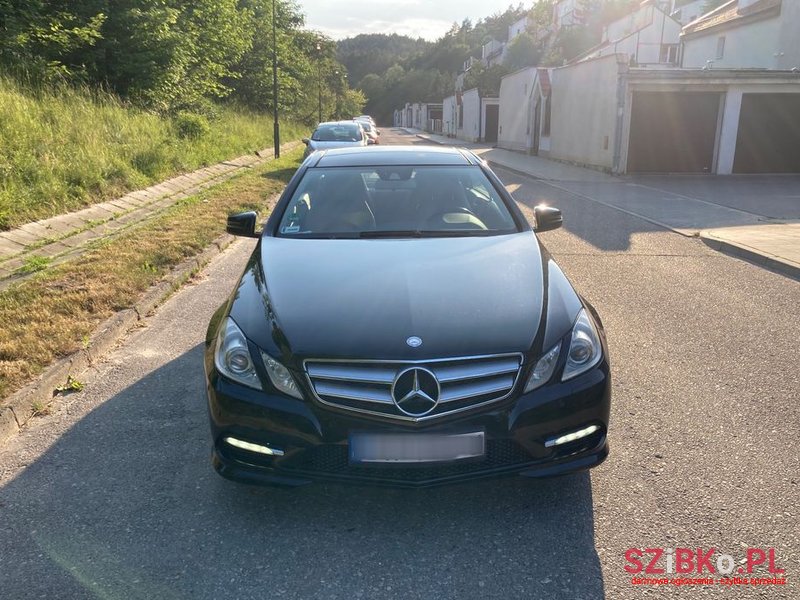 2012' Mercedes-Benz E-Class photo #1