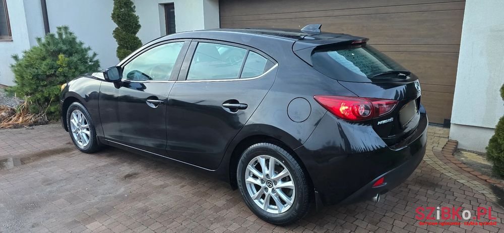 2016' Mazda 3 photo #5