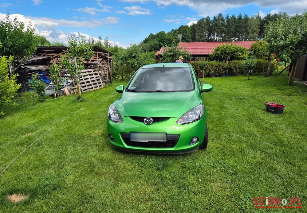 2008' Mazda 2 photo #6